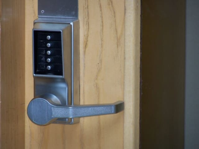 Heavy Duty Digital Door Lock 1024x768 640x480 c - commercial door repairs by Door Repairs UK Ltd