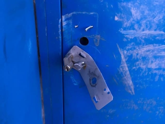 WhatsApp Image 2023 04 12 at 16.35.44 10 640x480 c - commercial door repairs by Door Repairs UK Ltd