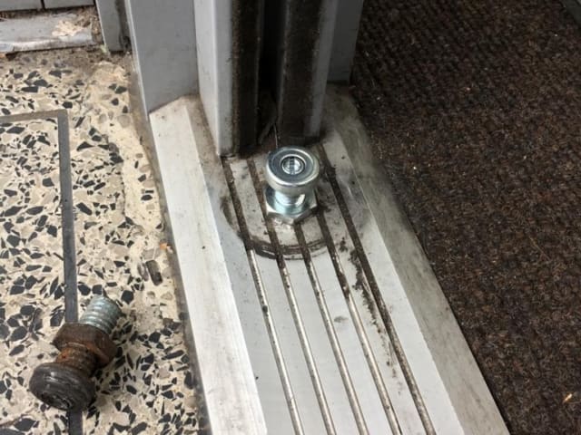 WhatsApp Image 2023 04 12 at 16.35.44 24 640x480 c - commercial door repairs by Door Repairs UK Ltd